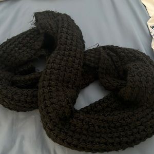 Knit infinity scarf